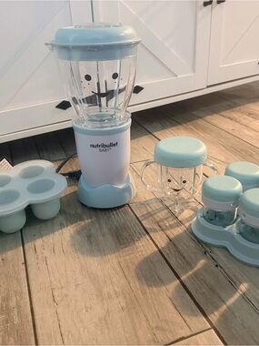 Nutribullet Baby Blue Baby Food Maker Set